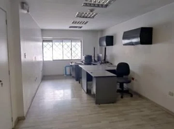 Vendo o Arriendo Propiedad Comercial con Galpón Sobre La Av Galo Plaza Lasso — imagen 2