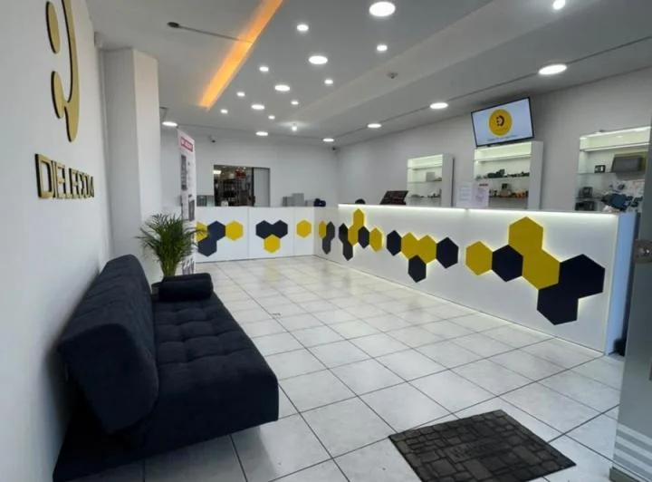 Oportunidad de Inversón, Venta de Local Comercial en El Sector La Prensa — imagen 1