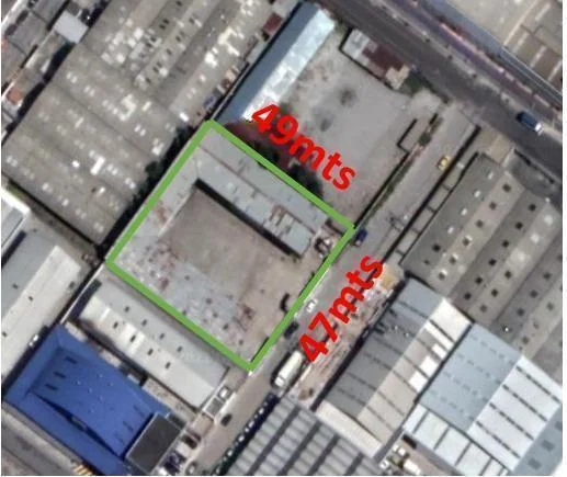 Terreno de Venta en Zona Industrial Norte de Quito 2350 m² — imagen 1