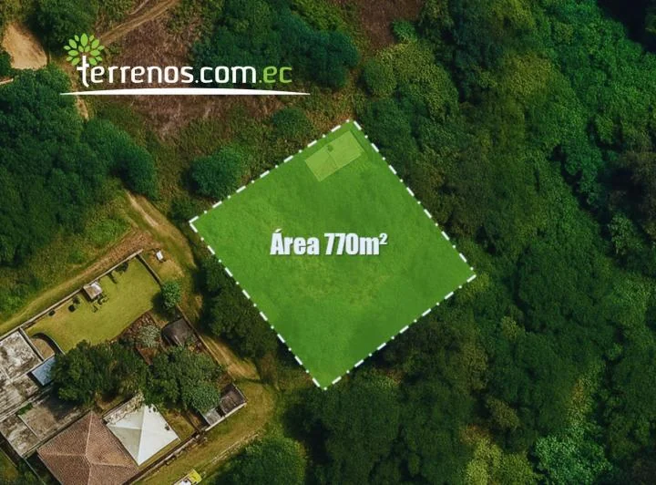 Terreno de 770 m² — imagen 1