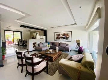 Casa de Venta en Cumbayá Sector Yanazarapata — imagen 5