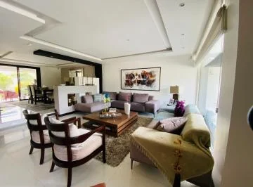Casa de Venta en Cumbayá Sector Yanazarapata — imagen 4