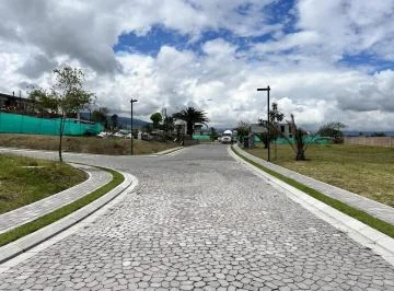 Terreno de Venta Ubicado Dentro de Hermosa Urbanización en Puembo — imagen 4