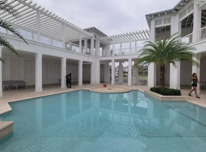 En Venta Espectacular Terreno en Aires Norte, Vía a Samborondón - 262.60 m² - $540 X m², Guayas — imagen 1