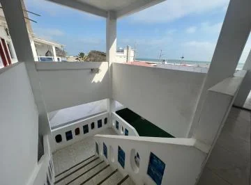 Se Vende Hostal en Playas Sector Arenal a La Orilla del Mar, Guayas — imagen 3