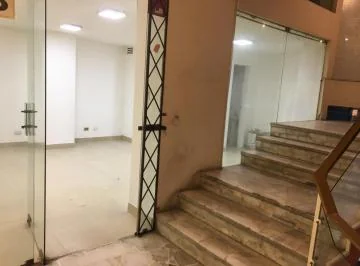 Vendo Locales Comerciales, Sector La Mariscal — imagen 5