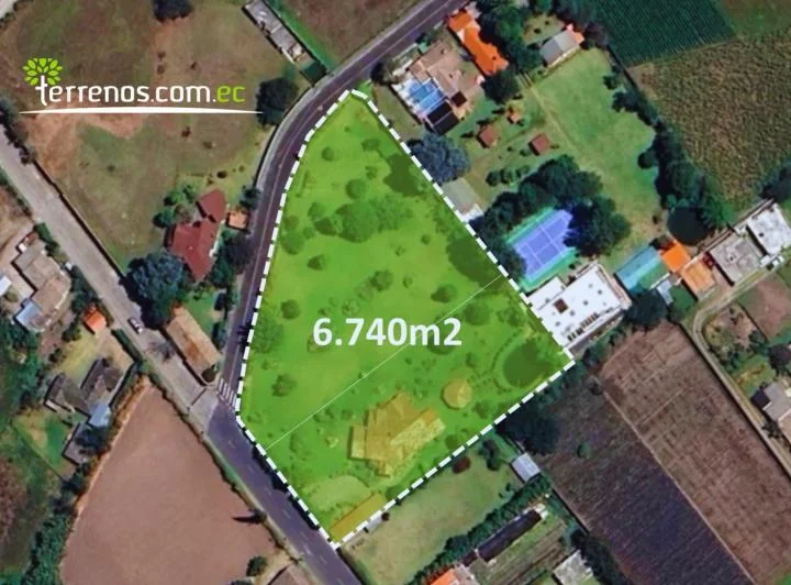 Terreno de Venta de 6.740 m² en Tababela, Cerca del Parque — imagen 1