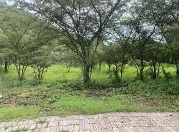Terreno de Venta en La Urbanización La Viña, Dentro de San Antonio de La Viña — imagen 2