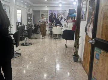 Venta de Local Comercial Ubicado Al Frente Al Condado — imagen 4