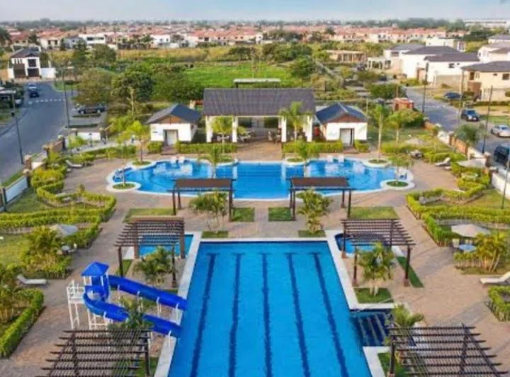 Terreno Esquinero en Isla Celeste de 250 m² en Venta Samborondón, Guayas — imagen 1