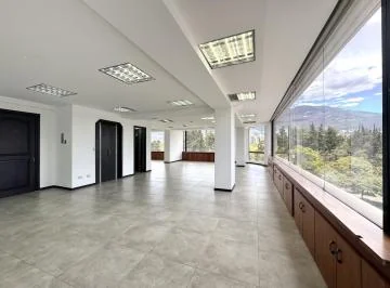 Oficina de Venta Frente Al Parque La Carolina Quito — imagen 2