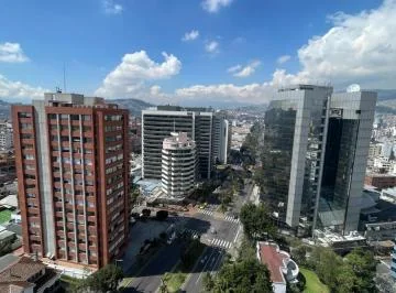 Oficina de Venta Amoblada en Av 12 de Octubre — imagen 3