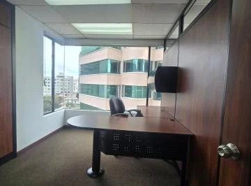 Vendo Excelente Oficina en El Word Trade Center de 73.80 m — imagen 3