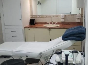 Consultorio o Clínica de Venta en República de El Salvador — imagen 2