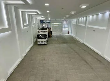 Local Comercial con Oficinas y Amplia Bodega a 4 Mins del Aeropuerto, Manabí — imagen 3