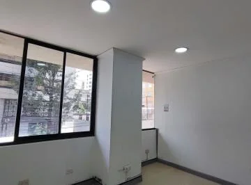 Oficina en Venta 103 m² La Carolina (Av Amazonas y Azuay) — imagen 2