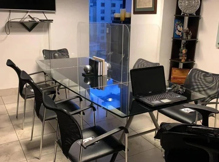 Venta o Renta Oficina Amoblada Plataforma Gubernamental Inf. Carla del Pino — imagen 1