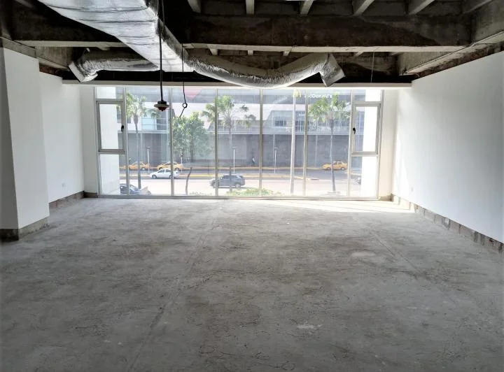 Oficina de Venta en El Edificio Agora 21, Mall del Sol, 76 m², Guayas — imagen 1