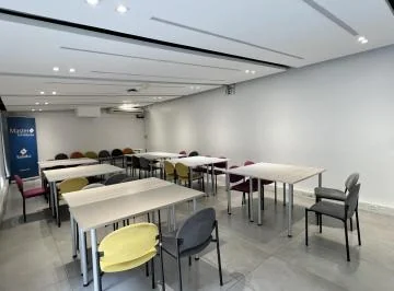 Venta y Alquiler Oficina Sector La Carolina — imagen 3