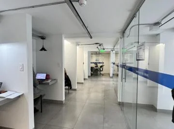 Venta y Alquiler Oficina Sector La Carolina — imagen 2
