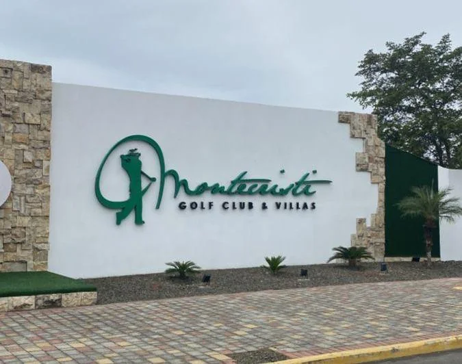 Venta de Lote de Terreno en Montecristi Golf Club y Villas, 866 m², Manabí — imagen 1