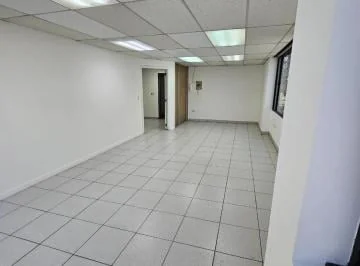 Venta Oficina Centro Norte Sector La Carolina — imagen 5