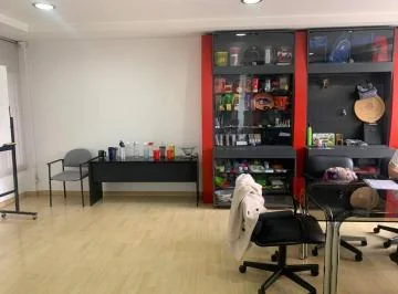 Venta Oficina con Galpon Centro Norte Monteserrin — imagen 4