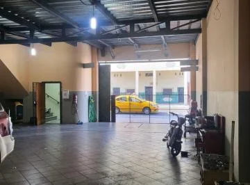En Venta Local Comercial y Departamento Guayaquil - C. García, Guayas — imagen 3