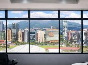 Venta Oficina La Portugal – Sector La Carolina, Edificio Corporativo — imagen 2