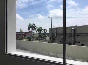Alquiler o Venta de Oficinas Comerciales en Villa Club, Guayas — imagen 2