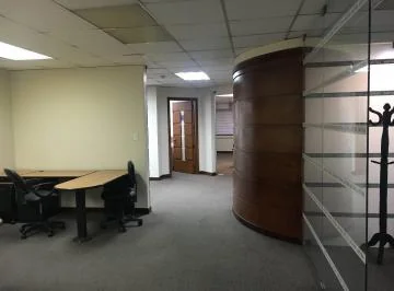 Quito, La Pradera, Oficinas, Venta, Zona Comercial y Financiera — imagen 2