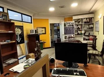 Venta de Oficina, Oportunidad, Granda Centeno, 270 m², 4 Parqueaderos — imagen 2