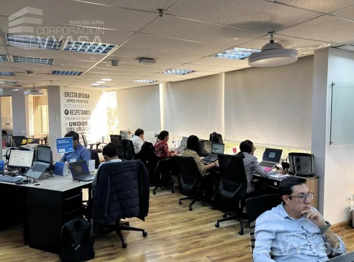 La Carolina - Av de Los Shyris, Oficina de 148,78 m² en Venta — imagen 1
