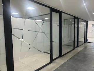 Venta y Alquiler Oficina Sector La Paz — imagen 1
