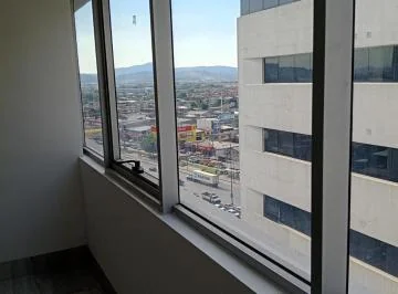 Venta/ Alquiler Oficina Platinum II Av Leon Febres Cordero Daule, K. S. Guayas — imagen 2
