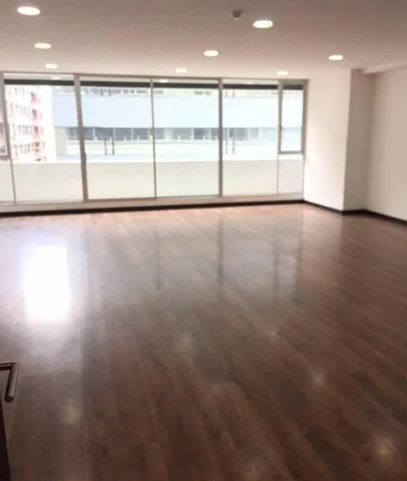 Vendo Oficina Comercial • 78 m² • 1 Estacionamiento - Edificio Metropolitan — imagen 1