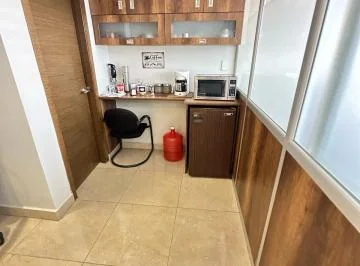 Venta Oficina en Edificio River Plaza Av León Febres Cordero, 47 m² m. G. Guayas — imagen 3