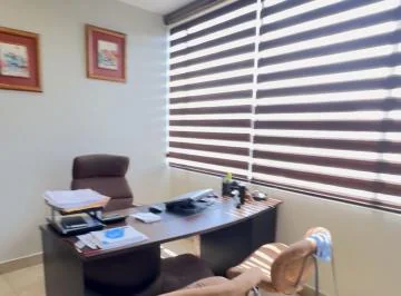 Venta Oficina en Edificio River Plaza Av León Febres Cordero, 47 m² m. G. Guayas — imagen 2