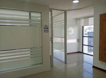 C/ Juan León Mera, Oficina de 50 m² en Venta, Sector La Mariscal — imagen 5