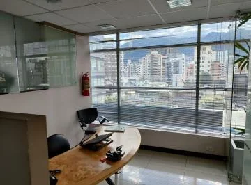 Oficina en Venta 200 m² — imagen 2