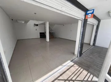 Venta Edificio Comercial Local y Oficinas, Av6 de Diciembre y de Las Hortencias — imagen 5