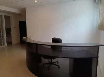 Oficina de Venta en Urdesa Central, 3 Divisiones, 140 m², Ave Principal. Guayas — imagen 4