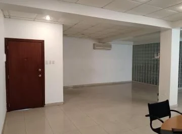Oficina de Venta en Urdesa Central, 3 Divisiones, 140 m², Ave Principal. Guayas — imagen 3
