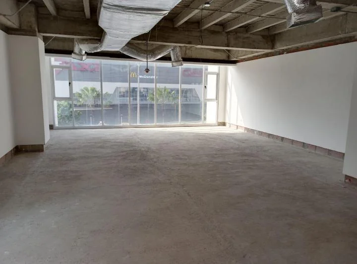Oficina de Venta en El Edificio Agora 21, Sector Mall del Sol. Guayas — imagen 1