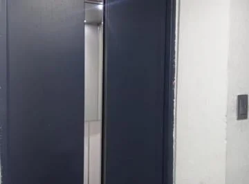 Se Vende Oficina con 3 Ambientes y Parqueadero — imagen 4