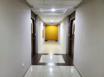 Oficina de Venta en El Edificio River Plaza, Ave León Febres Cordero. Guayas — imagen 3