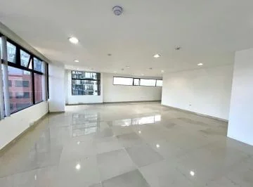 Mv - Sector La Carolina, Av Shyris, en Renta y Venta Oficina Sin Amoblar 80 m², Edificio Corporativo — imagen 5