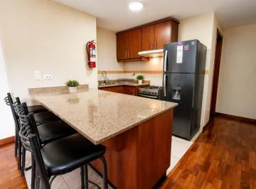 Vendo Departamento con Ubicacion Estrategica, Sector U. Central La Colon Dos Habitaciones — imagen 2