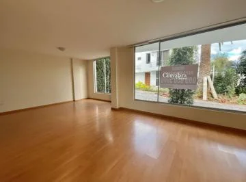 Departamento de Venta con Jardin, Conjunto Privado, 2 Dorm., Cumbayá — imagen 5