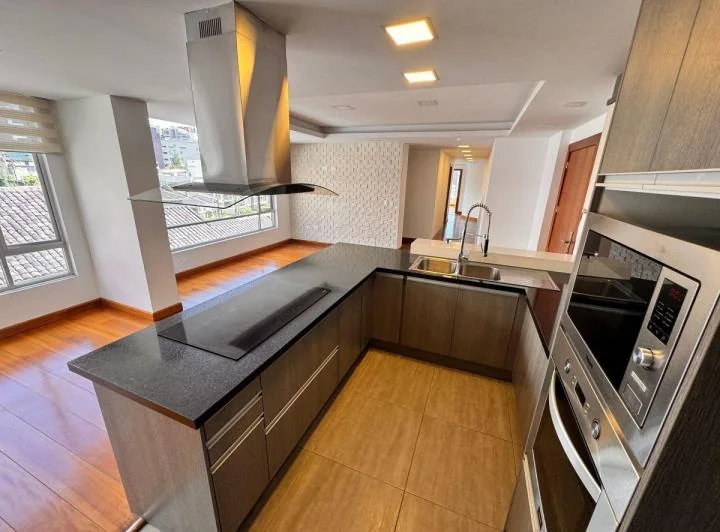 Departamento en Venta - 3 Dorm. 160 m - Quito Tenis — imagen 1